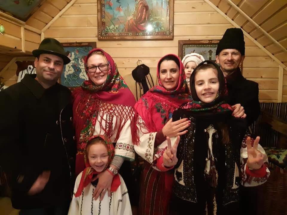 Pensiunea Agroturistica Casa Colinita Vatra Moldoviţei Eksteriør billede